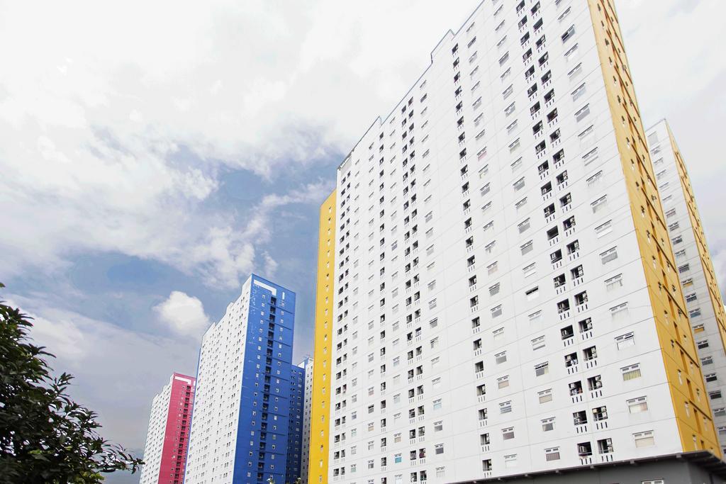 Reddoorz Apartment @ Green Pramuka Dżakarta Zewnętrze zdjęcie