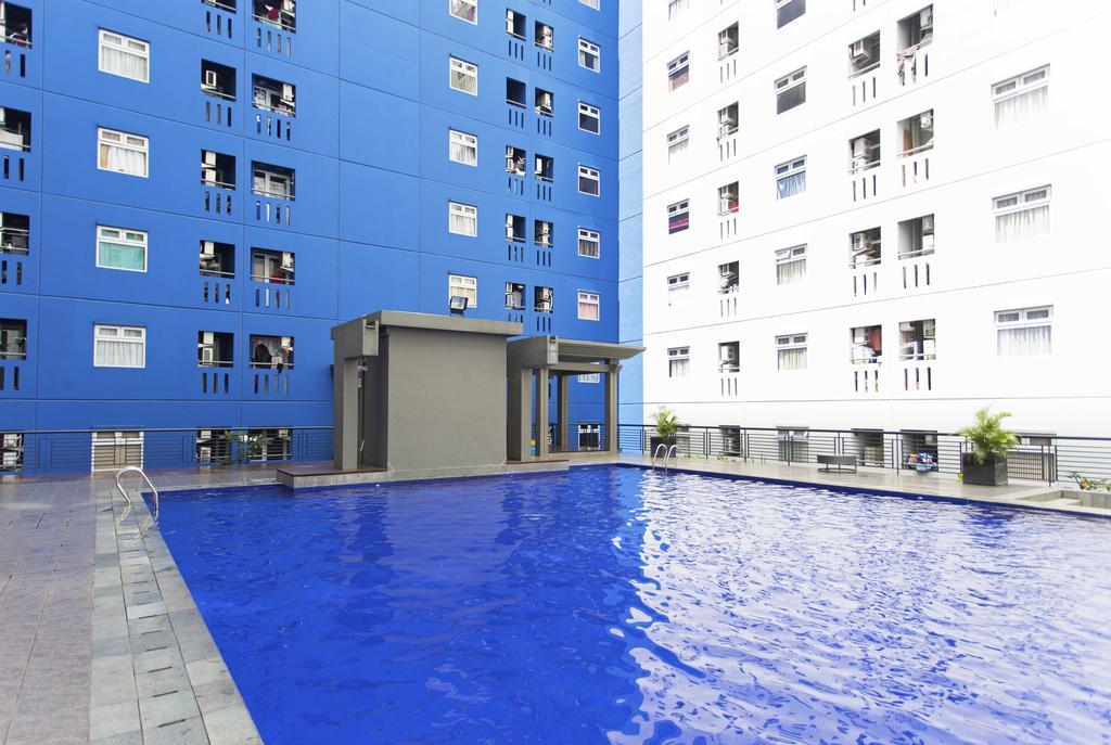 Reddoorz Apartment @ Green Pramuka Dżakarta Zewnętrze zdjęcie