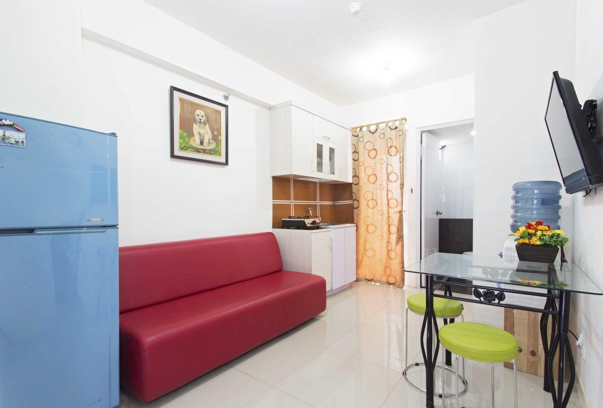 Reddoorz Apartment @ Green Pramuka Dżakarta Zewnętrze zdjęcie