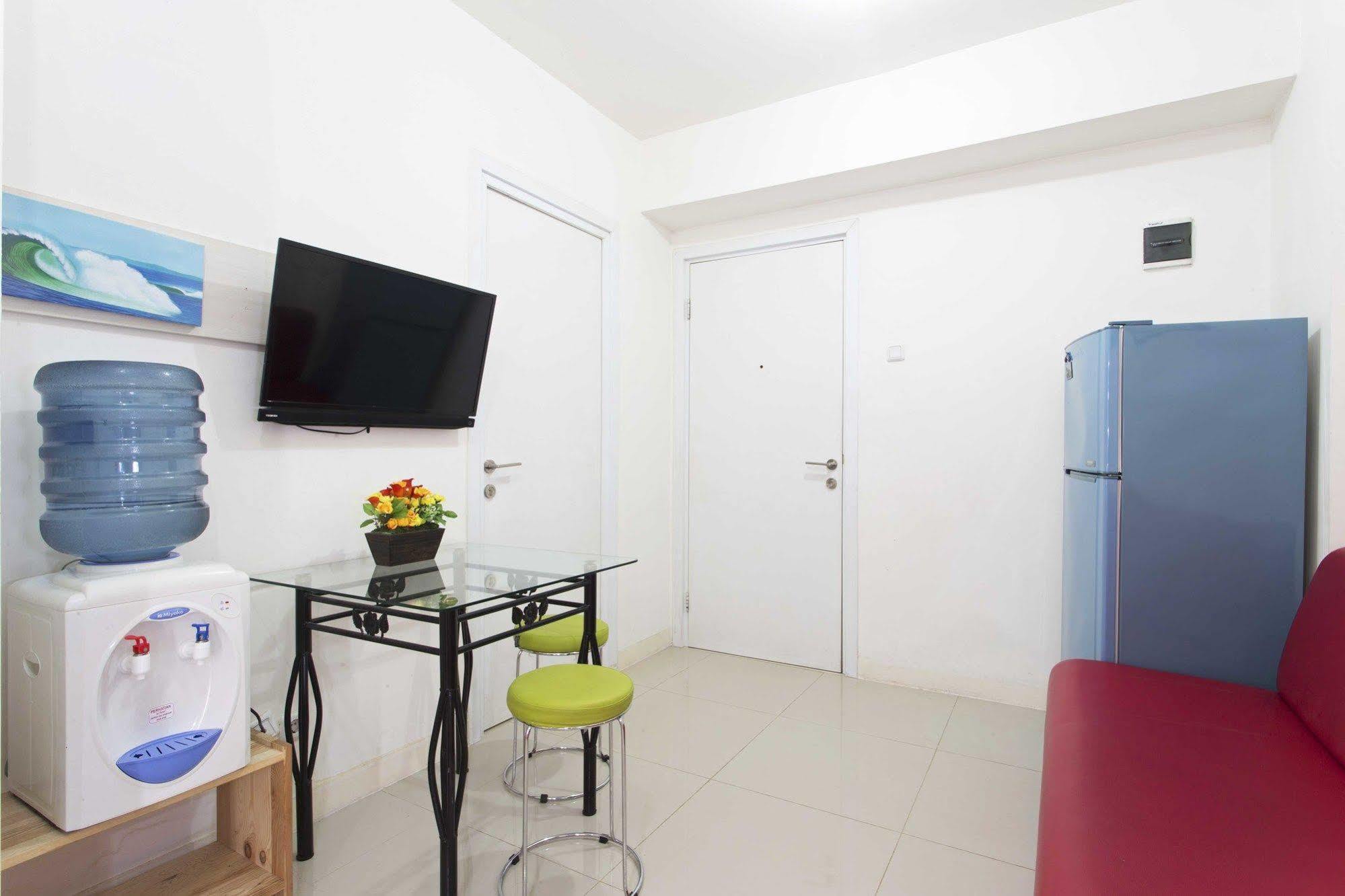 Reddoorz Apartment @ Green Pramuka Dżakarta Zewnętrze zdjęcie